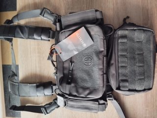 Chaleco táctico nuevo Beretta + regalo