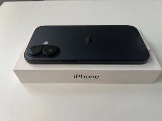 iPhone 16 - 256 GB - Negro (Nuevo a estrenar)
