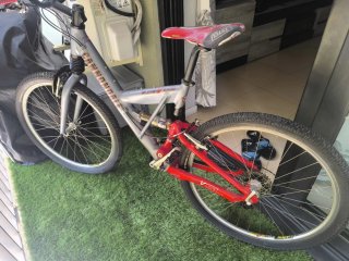 Bicicleta Cannondale V1000