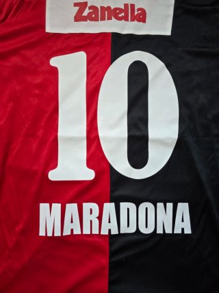 Camiseta Newell's 10 Maradona Zanella