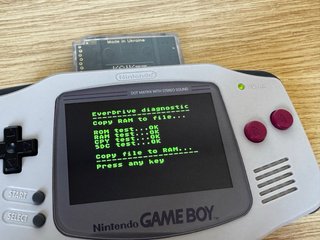 EverDrive GB X5 Flashcart Krikzz para GameBoy