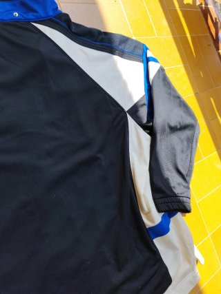 Sudadera Retro Fila Negra, Blanca y Azul