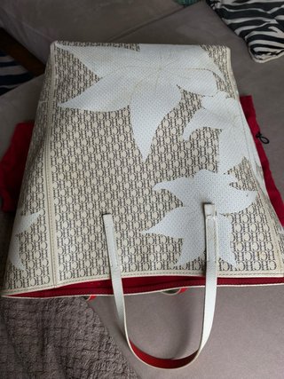 Bolso Carolina Herrera CH Beige y Rojo