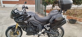 Triumph Tiger 1050 (2008) – 50.000 km - Full Equip