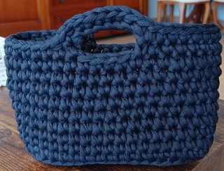 Bolso Negro Crochet Hecho a Mano
