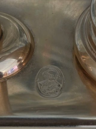 Lámpara Escritorio El Casco Oro 23K