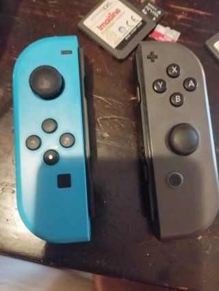 Mandos Nintendo Switch (Piezas) 15e solo hoy