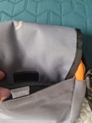 Bandolera Reebok Gris y Naranja