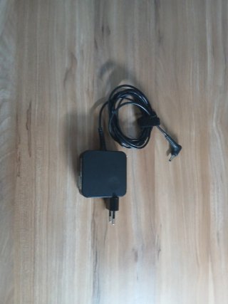 Portátil Lenovo Ideapad 110 Negro + cargador