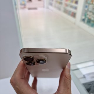 iPhone 16 Pro Max 256GB Desert tatinum Usado.