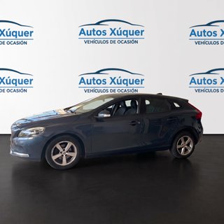 Volvo V40 D2
