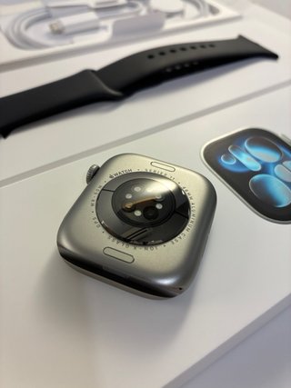 Apple Watch Series 11 46mm Space Gray