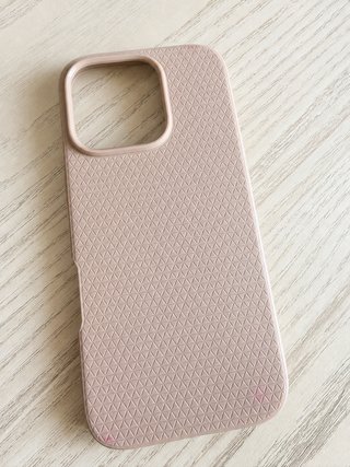Pack 7 fundas iPhone 16 Pro Spigen/Ringke MagSafe