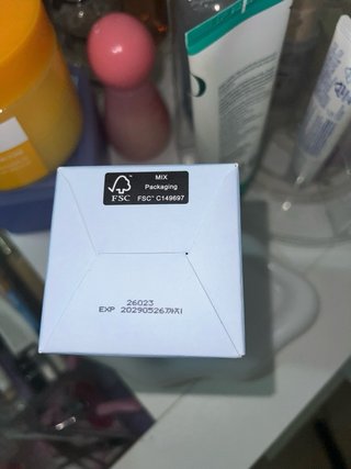 ISNTREE Ultra-Low Molecular Hyaluronic Acid Toner