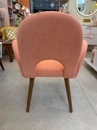 Butaca diseño coral tela y madera