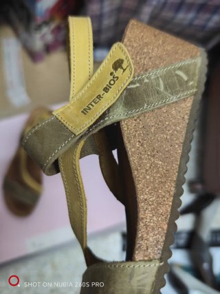 Sandalias INTER-BIOS Piel Beige/Verde Talla 40