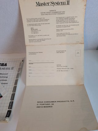 Manuales Sega Master System II en mal estado