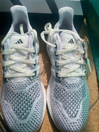 Adidas Ultradream DNA Talla 39 1/3 Nuevas Original