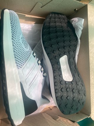 Adidas Ultradream DNA Talla 39 1/3 Nuevas Original