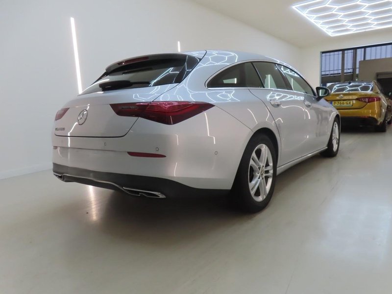 Mercedes-Benz CLA 180 SHOOTING BRAKE (X118) 2023, foto 2