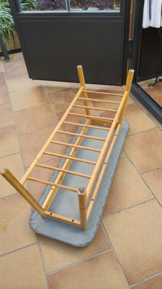 Butaca de tela y madera