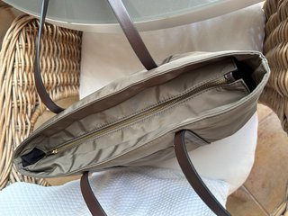 Bolso de hombro verde oliva/caqui