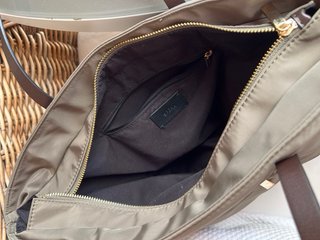 Bolso de hombro verde oliva/caqui
