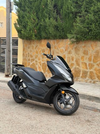 HONDA PCX 2023