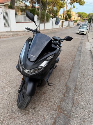 HONDA PCX 2023