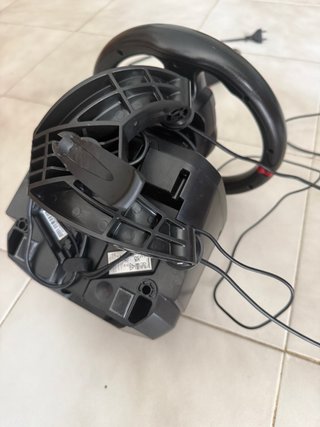 Thrustmaster T128 + Pedales