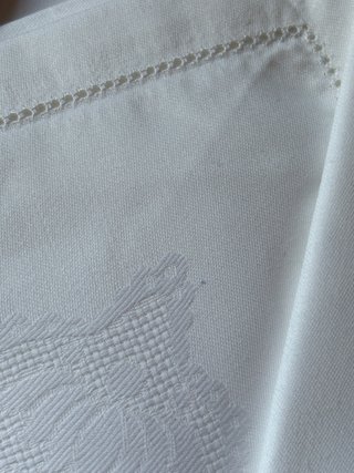 Servizio tavola x12 fiandra bianco ricami