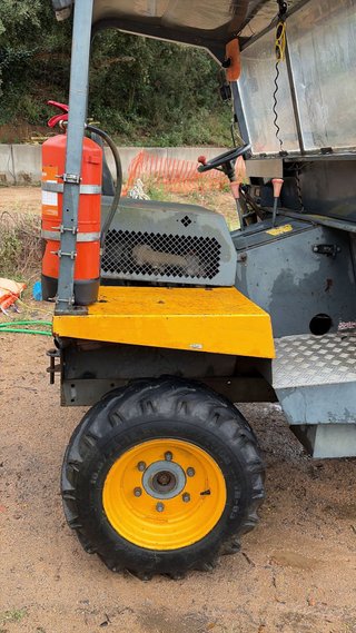 Dumper AUSA 200