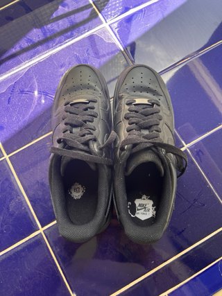 Nike Air Force 1 Talla 41 Negras