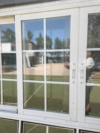 Ventana corredera 4 hojas con palillería