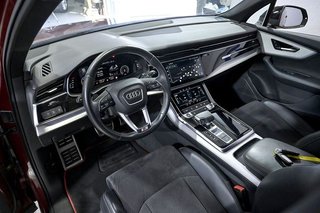 Audi Q7   Black line plus 50 TDI 210kWq. tip.