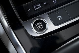 Audi Q7   Black line plus 50 TDI 210kWq. tip.