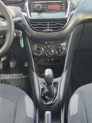 Peugeot 208 1.6 BlueHDI 75cv. ACCESS