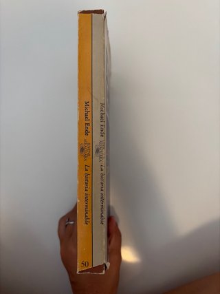 Libro “La historia interminable”