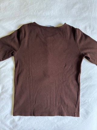 Camiseta Zara canalé manga larga marrón