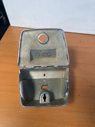 Caja Herramientas Yamaha Virago 1100 1991