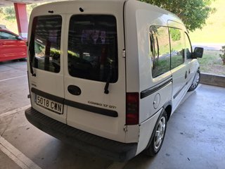 Opel Combo 2004