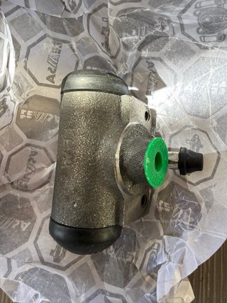 Juego Bombines Traseros Jeep Viasa Nuevos