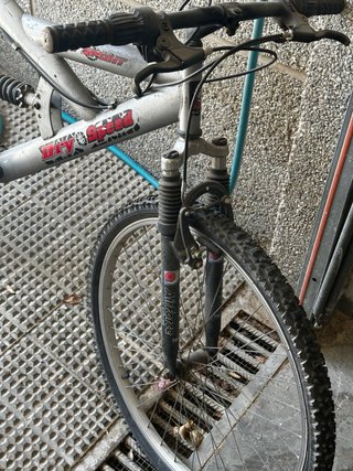 Bicicleta de Montaña para Poner a Punto