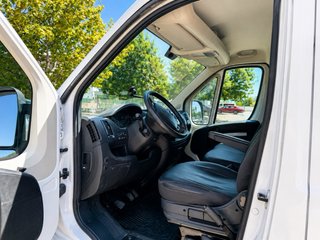PEUGEOT BOXER L2H2 – 2022 – 165 CV – SOLO 70.000 K