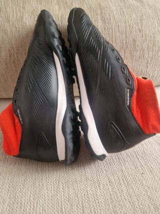 Botas de fútbol Predator