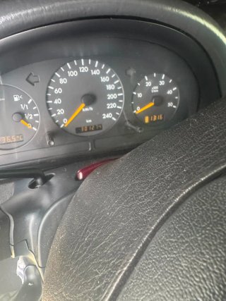 Mercedes-Benz ml 2004
