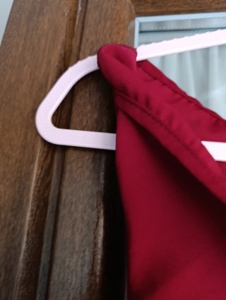 Vestido granate elegante