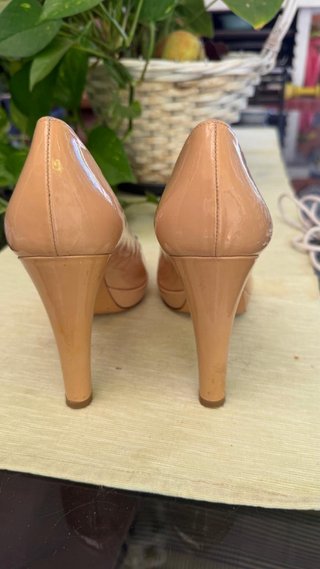 Zapato de tacón. Mascaró. Made in Spain. 38.