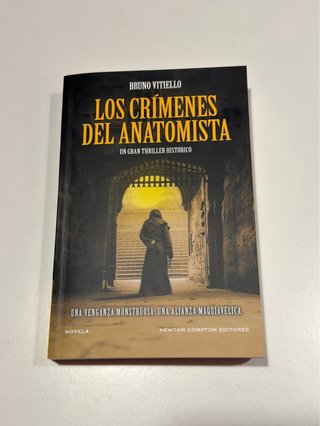 Lote de 4 libros de ficcion