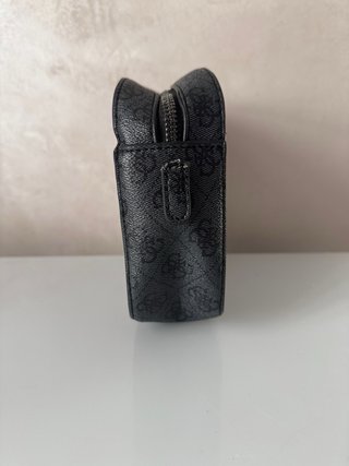 Neceser Guess